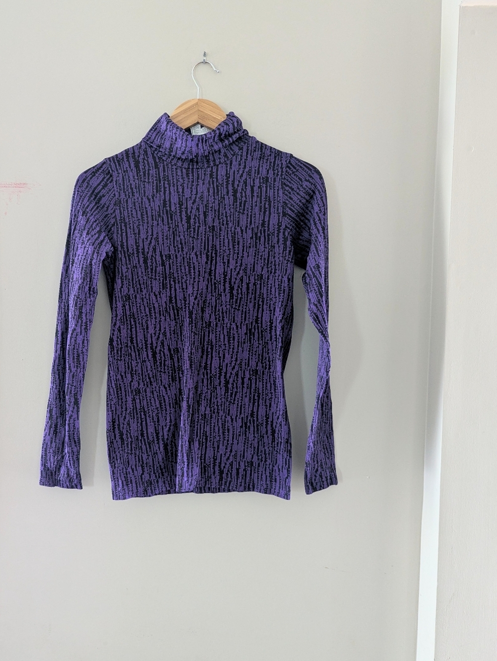Athleta Flurry Elemental Turtleneck Purple Black Marled Size Small Base Layer